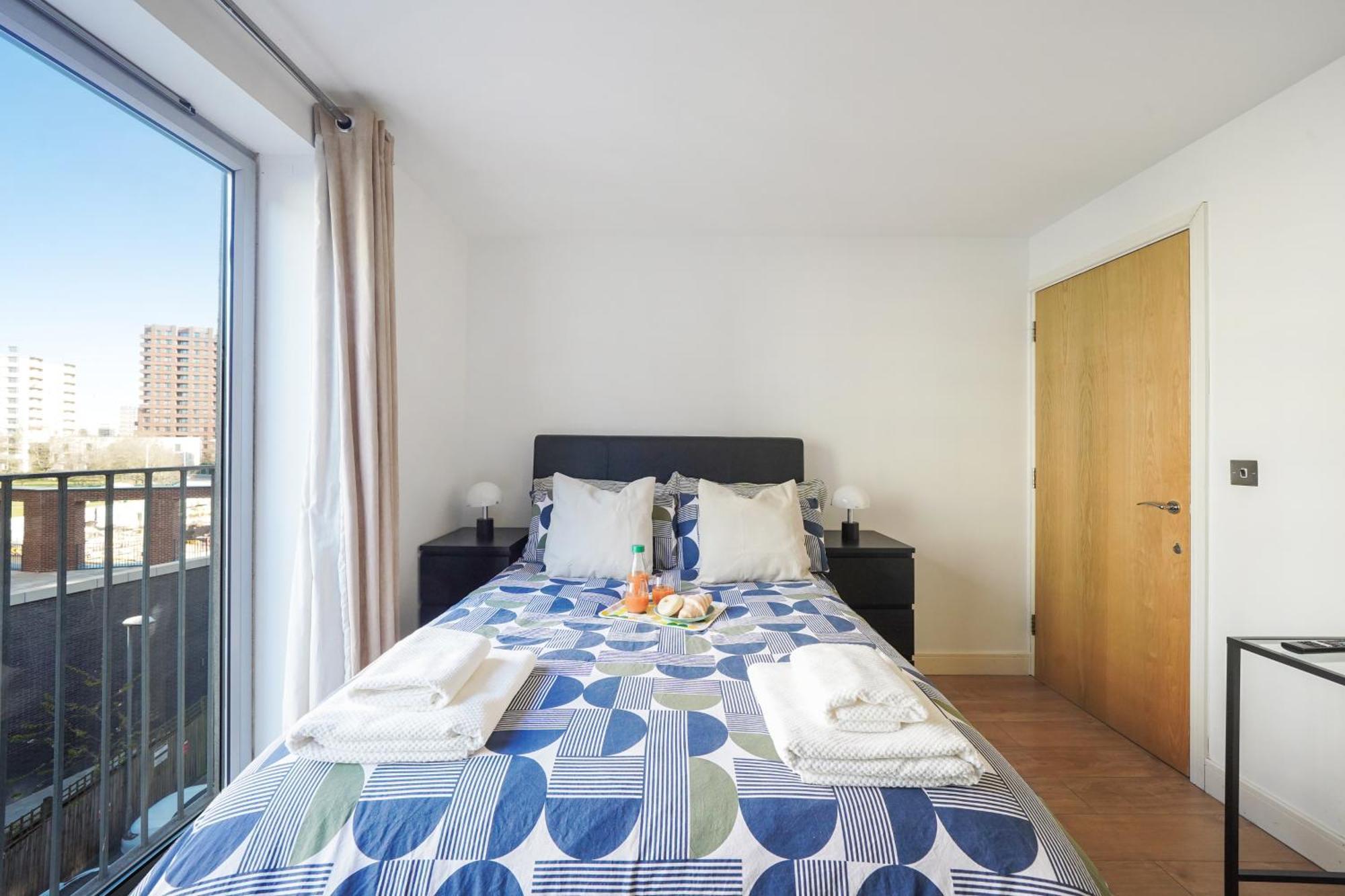 City Riverside - 2 Bedroom & Free Parking Barking  Eksteriør billede